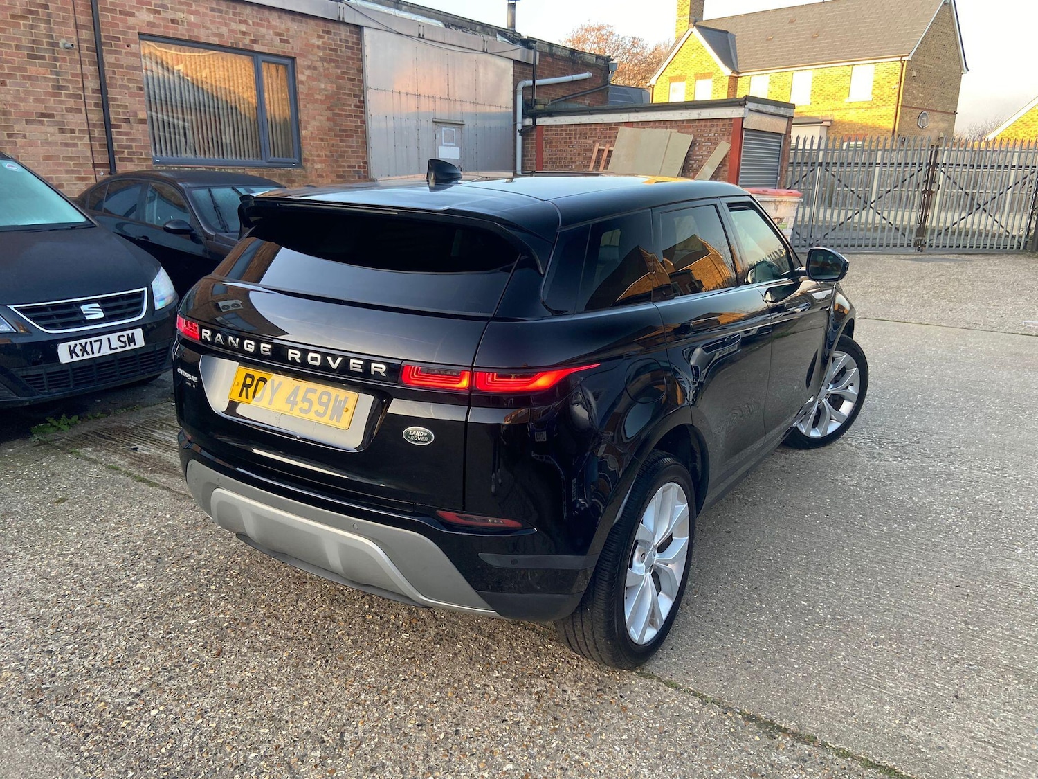 Used Land Rover Range Rover Evoque 2019 for sale - 77091847: Photo 3