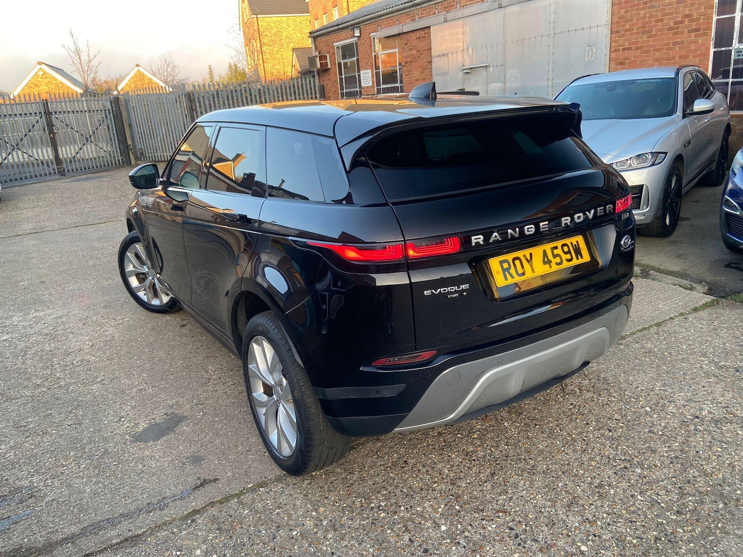 Used Land Rover Range Rover Evoque 2019 for sale - 77091847: Photo 4