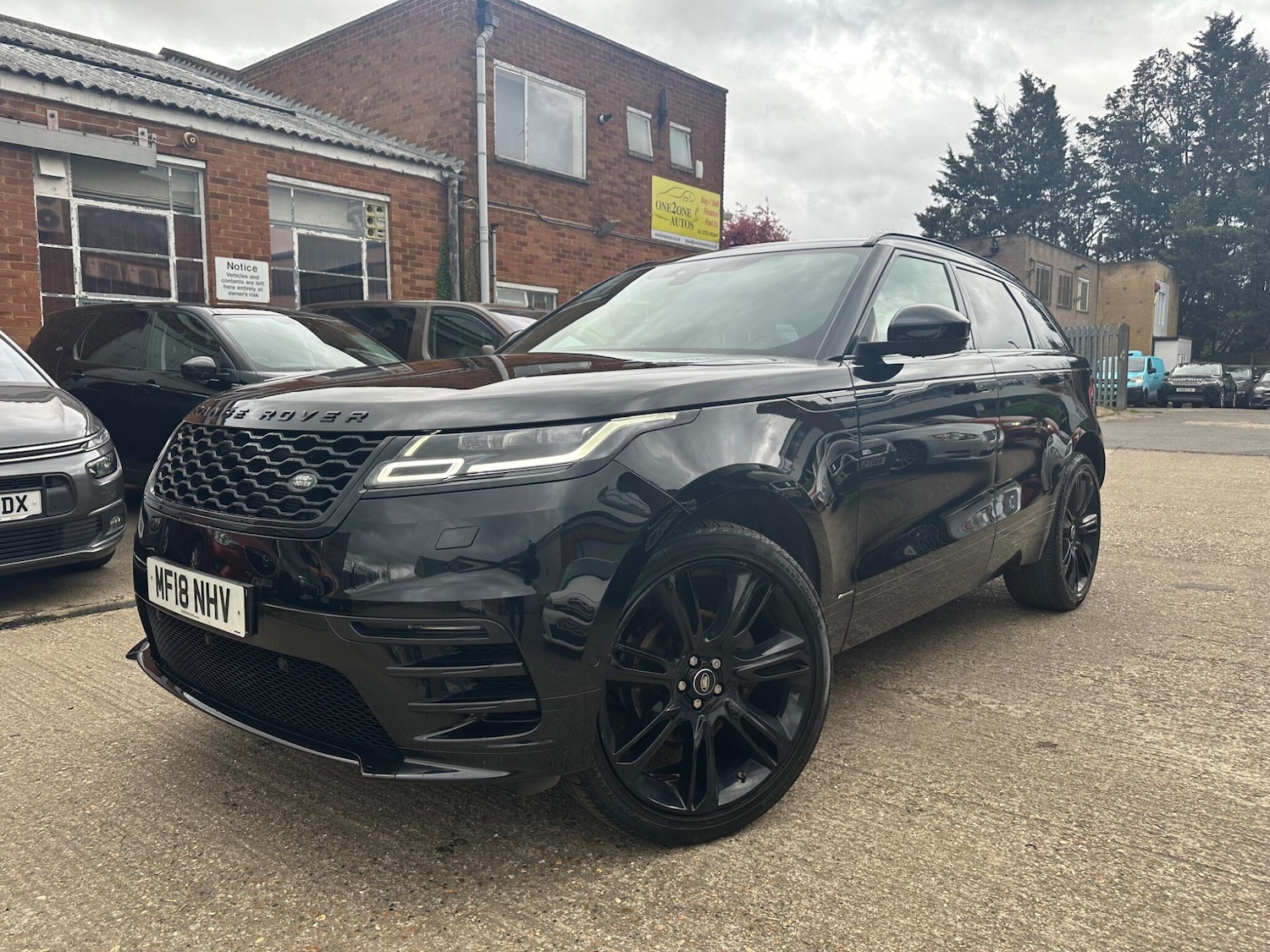 Used Land Rover Range Rover Velar for sale - 78135495: Photo 2