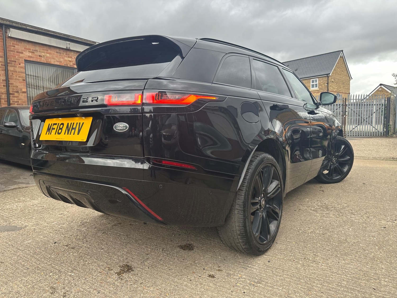 Used Land Rover Range Rover Velar for sale - 78135495: Photo 3