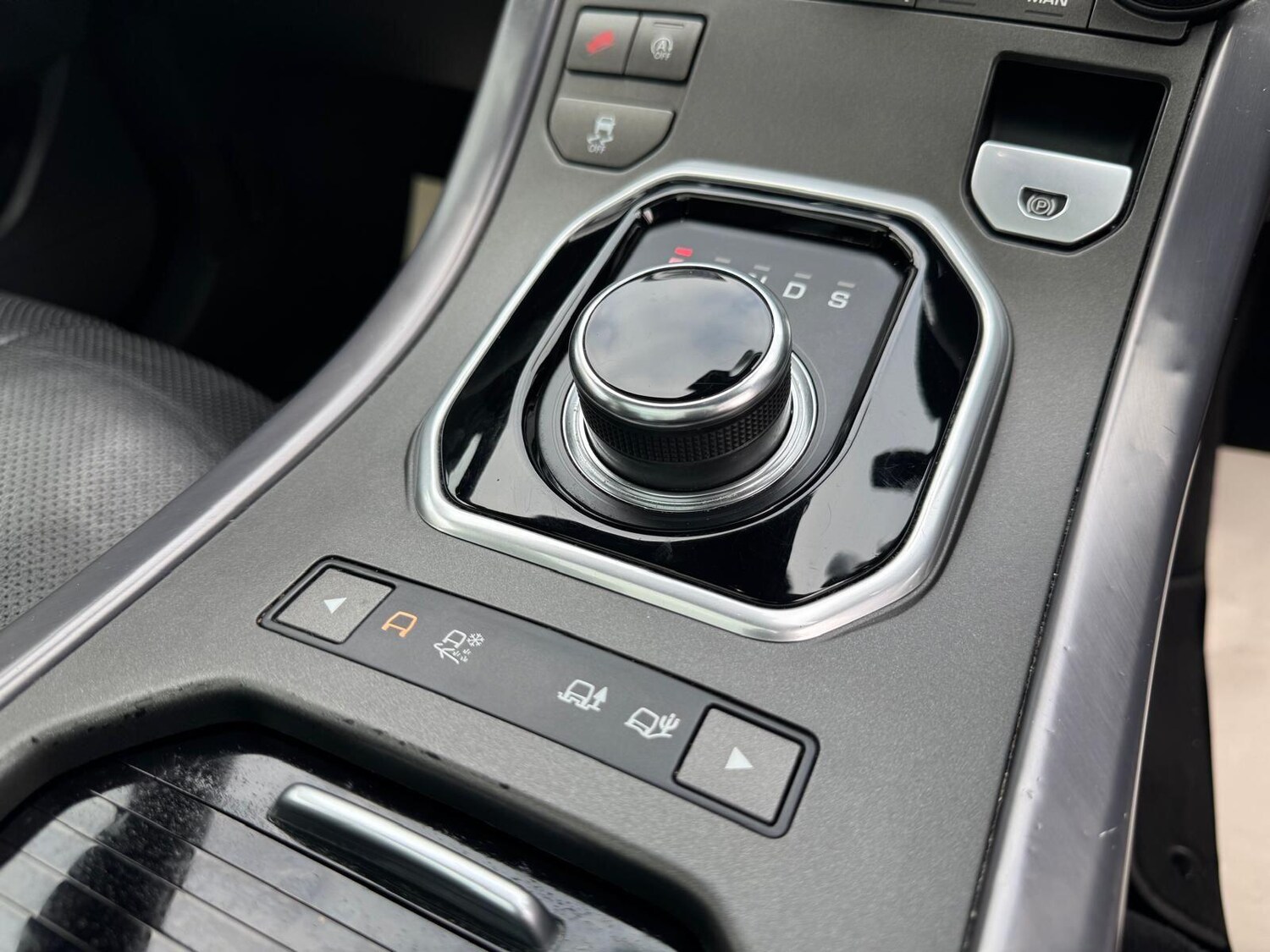 Used Land Rover Range Rover Evoque 2018 for sale - 76227891: Photo 48