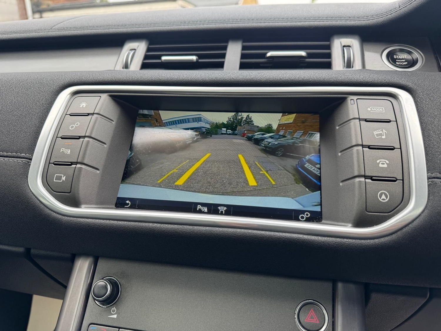 Used Land Rover Range Rover Evoque 2018 for sale - 76227891: Photo 51