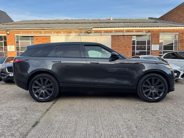 Used Land Rover Range Rover Velar 2018 for sale - 76282608: Photo 11