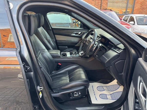 Used Land Rover Range Rover Velar 2018 for sale - 76282608: Photo 17