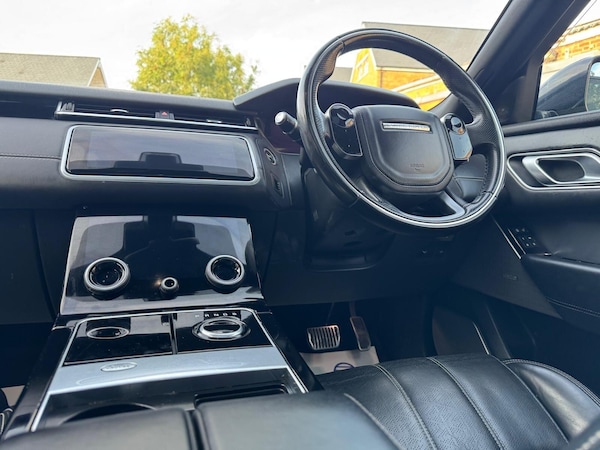 Used Land Rover Range Rover Velar 2018 for sale - 76282608: Photo 42