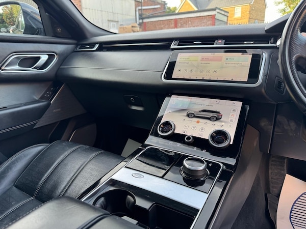 Used Land Rover Range Rover Velar 2018 for sale - 76282608: Photo 43
