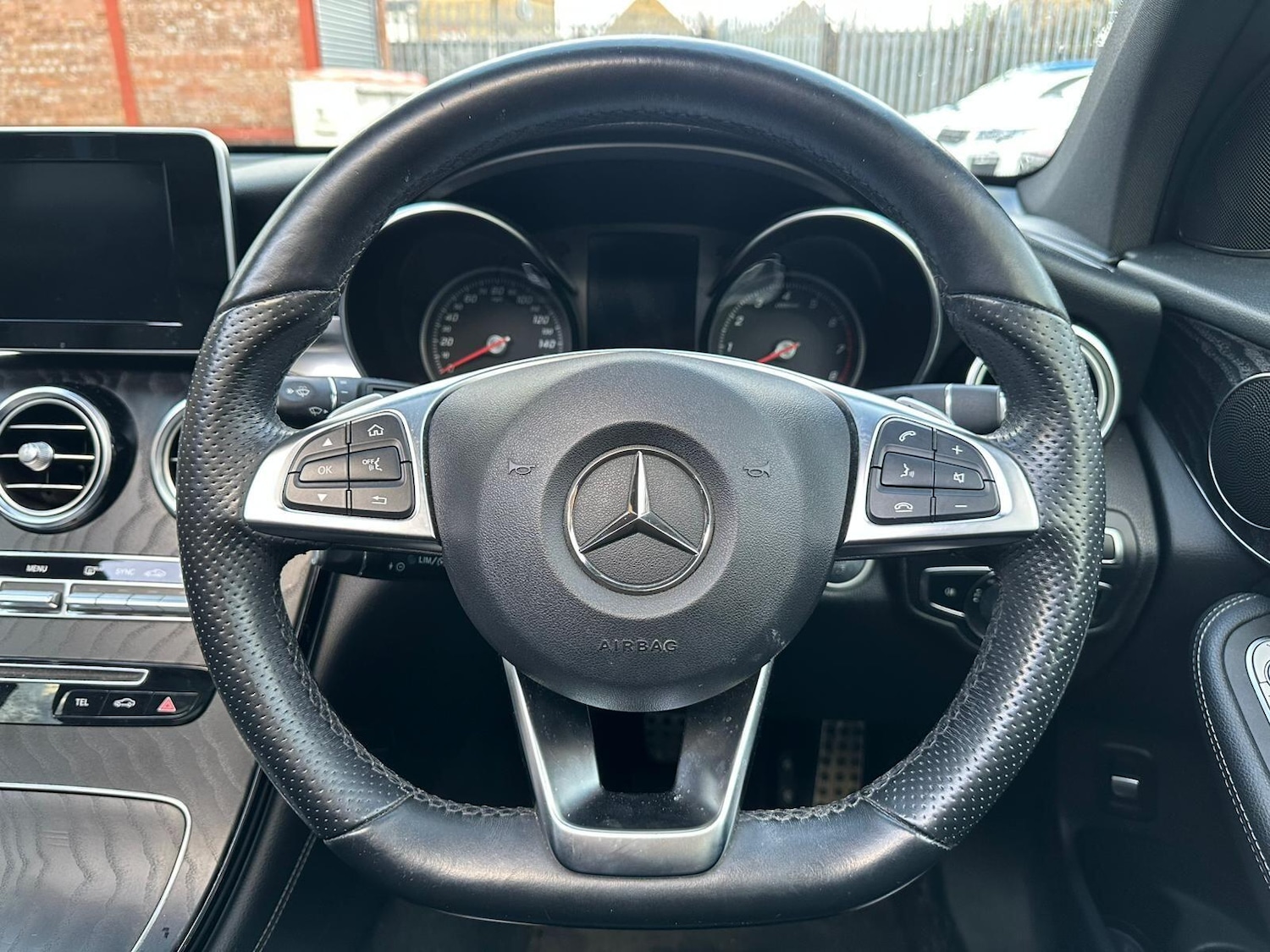 Used Mercedes-Benz GLC 2019 for sale - 78058350: Photo 20