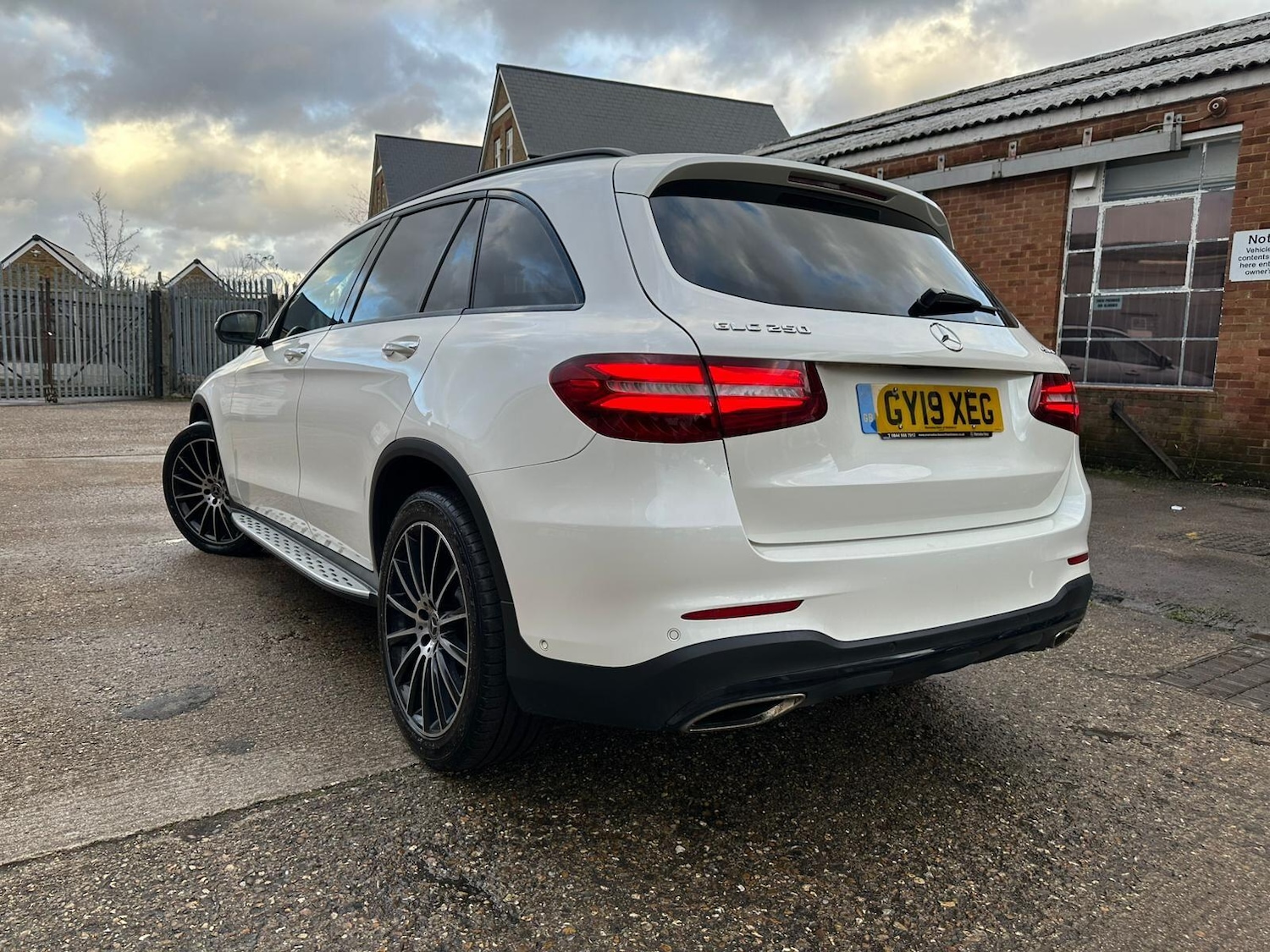 Used Mercedes-Benz GLC 2019 for sale - 78058350: Photo 26