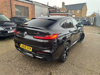 Used BMW X4 2019 for sale - 76976383: Photo