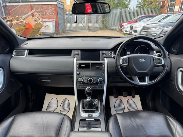 Used Land Rover Discovery Sport 2017 for sale - 76283365: Photo 18