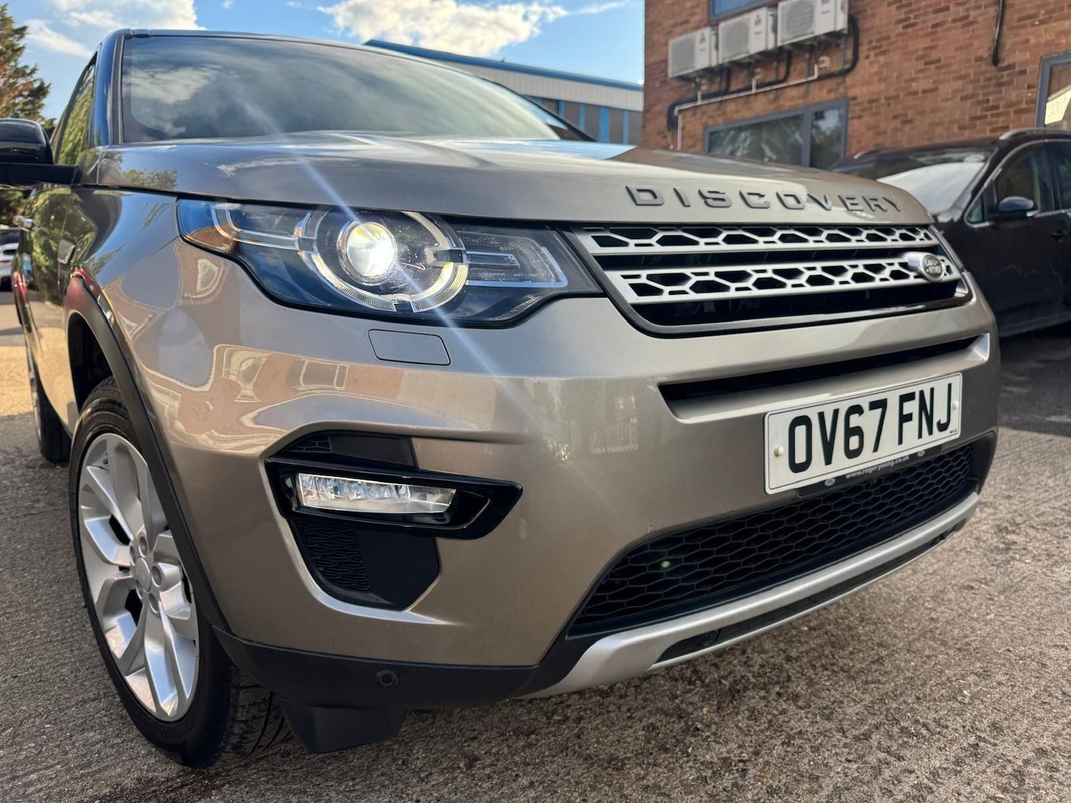 Used Land Rover Discovery Sport 2017 for sale - 76283365: Photo 29
