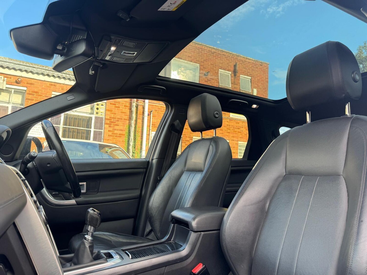 Used Land Rover Discovery Sport 2017 for sale - 76283365: Photo 40