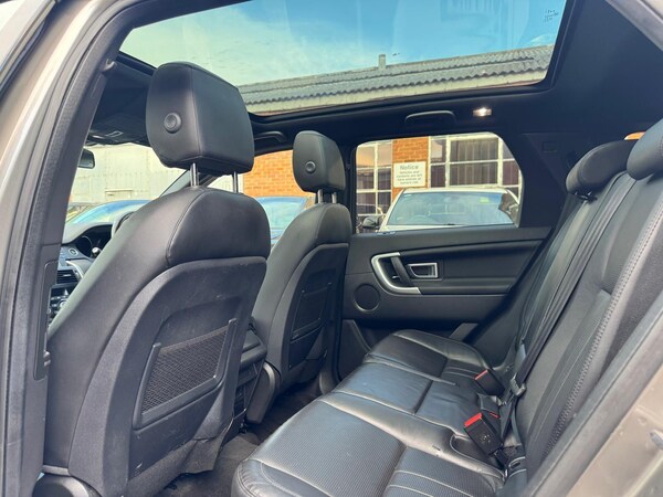 Used Land Rover Discovery Sport 2017 for sale - 76283365: Photo 42