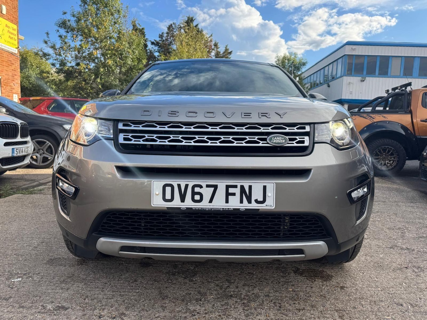 Used Land Rover Discovery Sport 2017 for sale - 76283365: Photo 5
