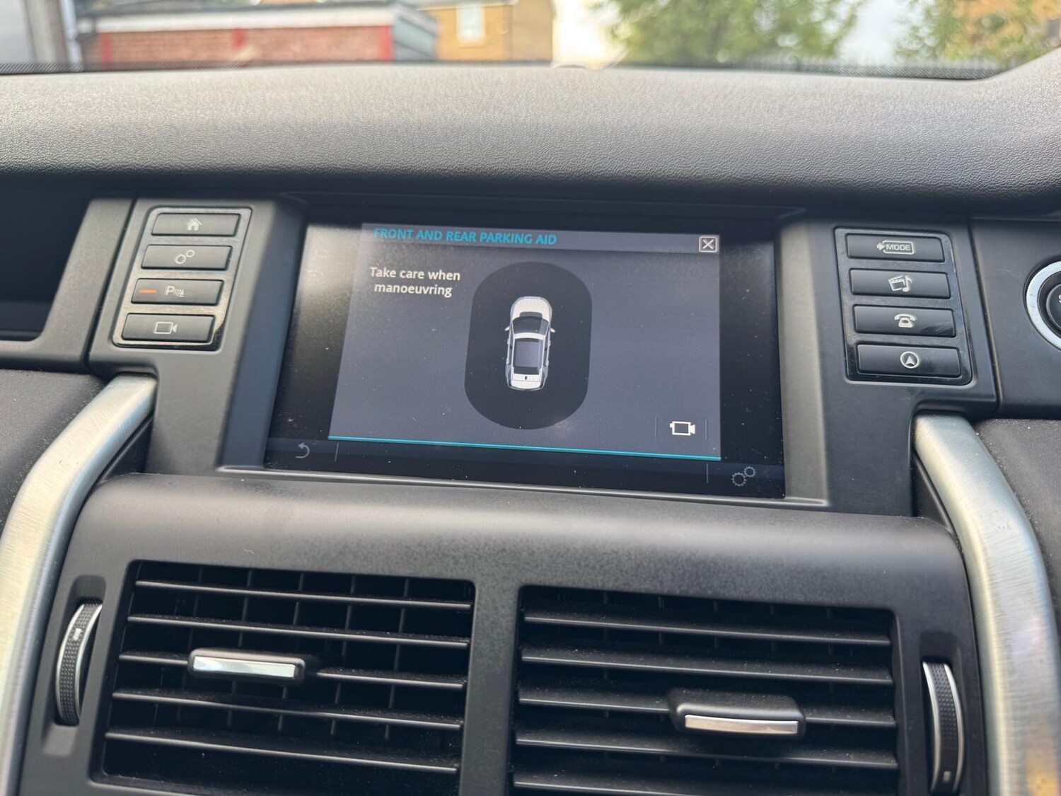 Used Land Rover Discovery Sport 2017 for sale - 76283365: Photo 52