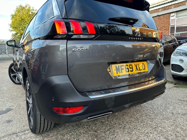 Used Peugeot 5008 2019 for sale - 76072776: Photo 32