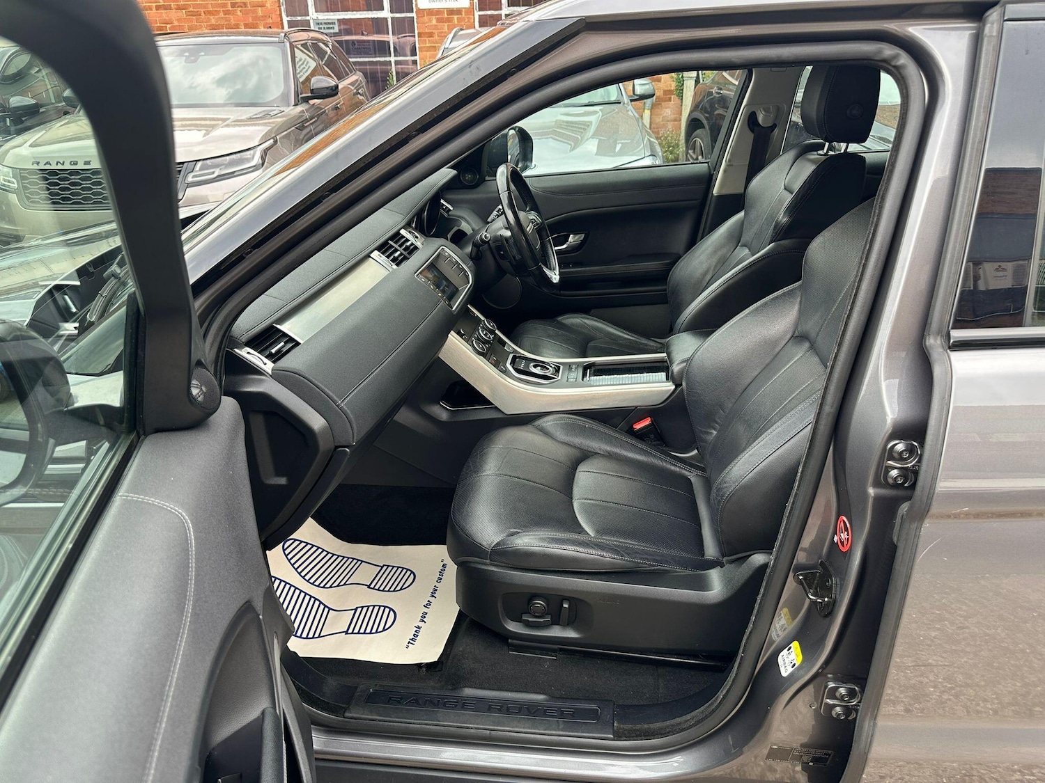 Vehicle 29