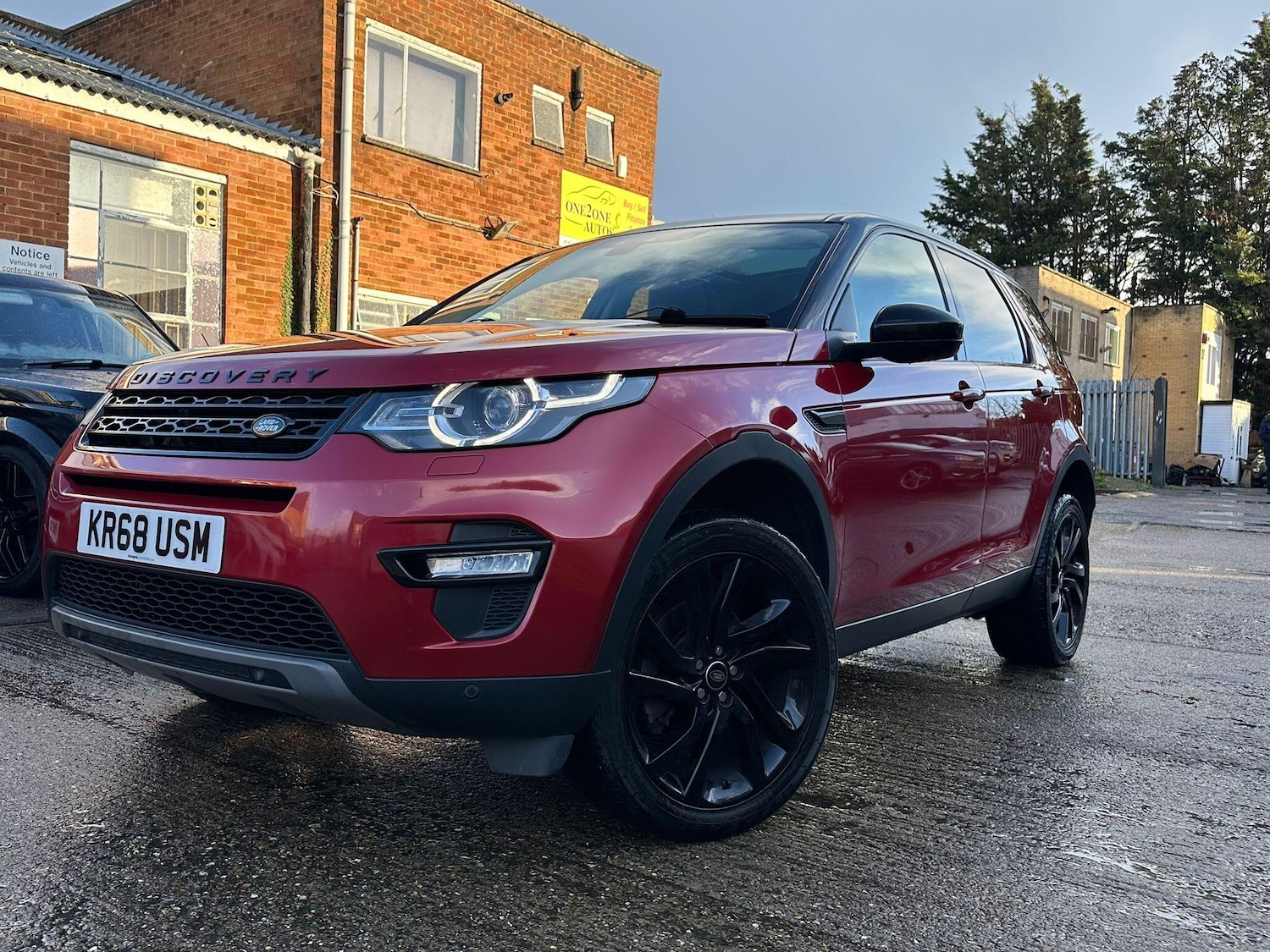 Used Land Rover Discovery Sport 2018 for sale - 78019175: Photo 3