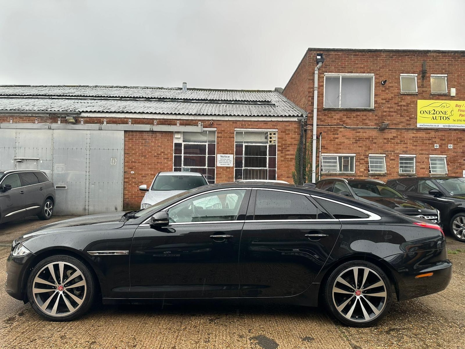 Used Jaguar XJ 2019 for sale - 78058549: Photo 12