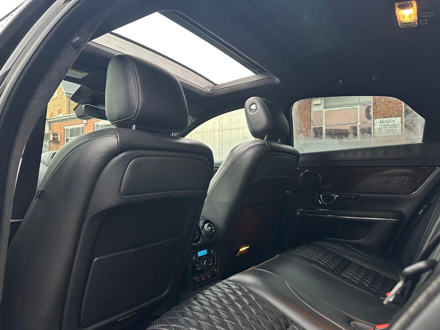 Used Jaguar XJ 2019 for sale - 78058549: Photo 40