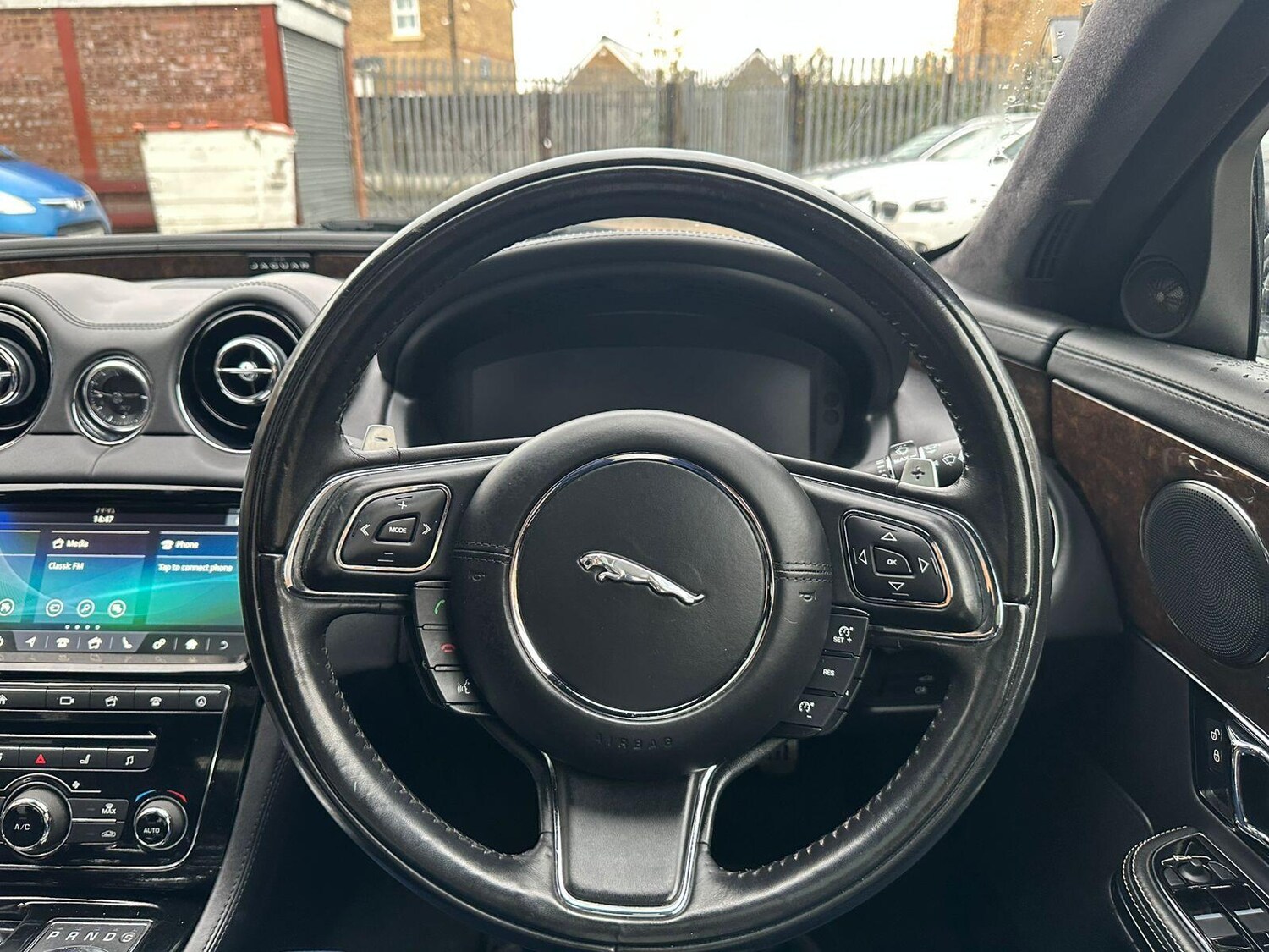 Used Jaguar XJ 2019 for sale - 78058549: Photo 45
