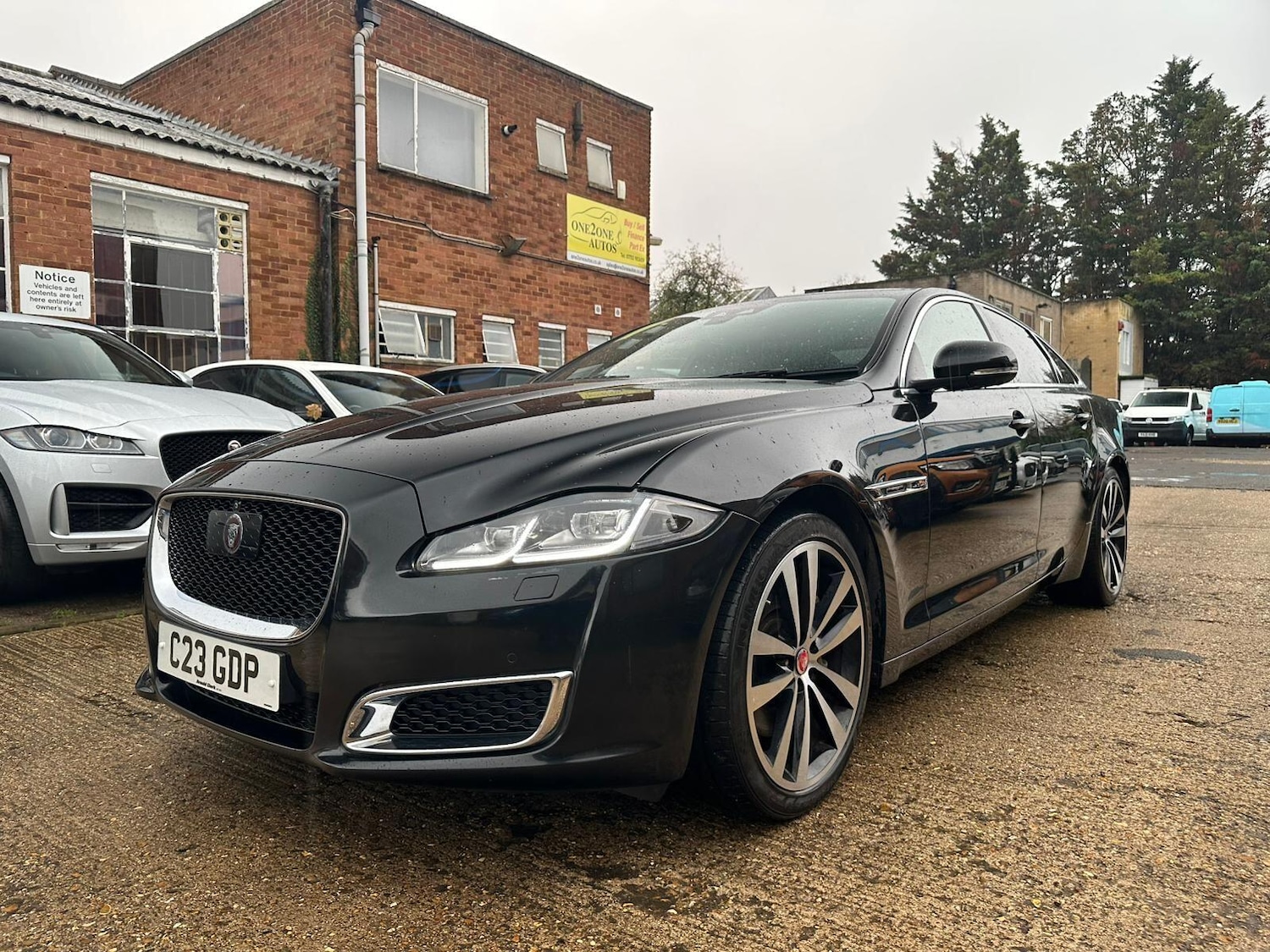 Used Jaguar XJ 2019 for sale - 78058549: Photo 60