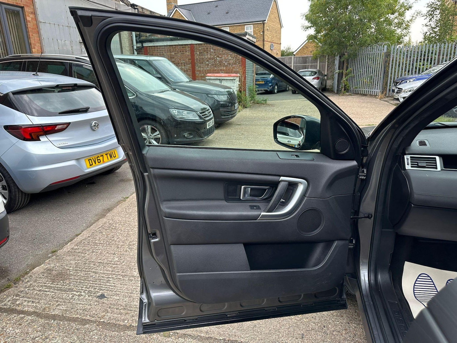 Vehicle 29