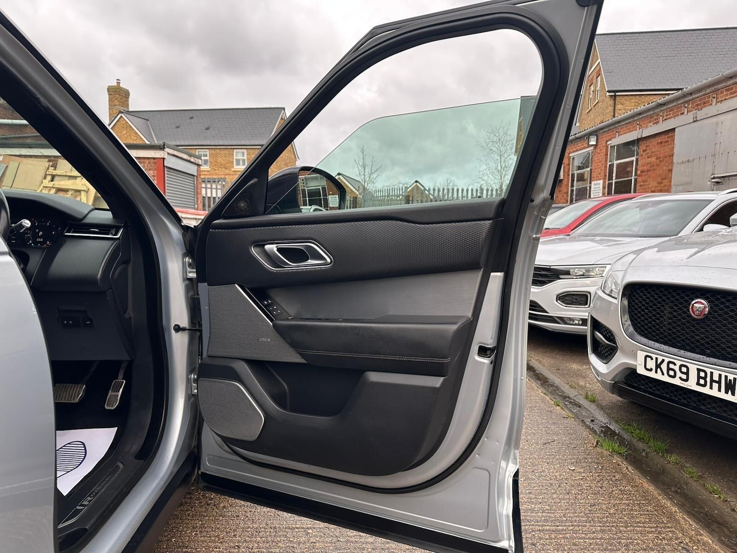 Used Land Rover Range Rover Velar 2021 for sale - 78057599: Photo 41