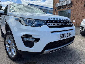 Used Land Rover Discovery Sport 2017 for sale - 75492962: Photo
