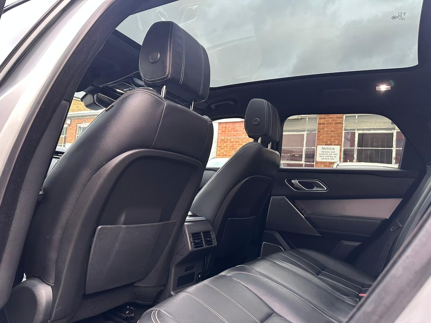 Used Land Rover Range Rover Velar 2021 for sale - 77156767: Photo 38