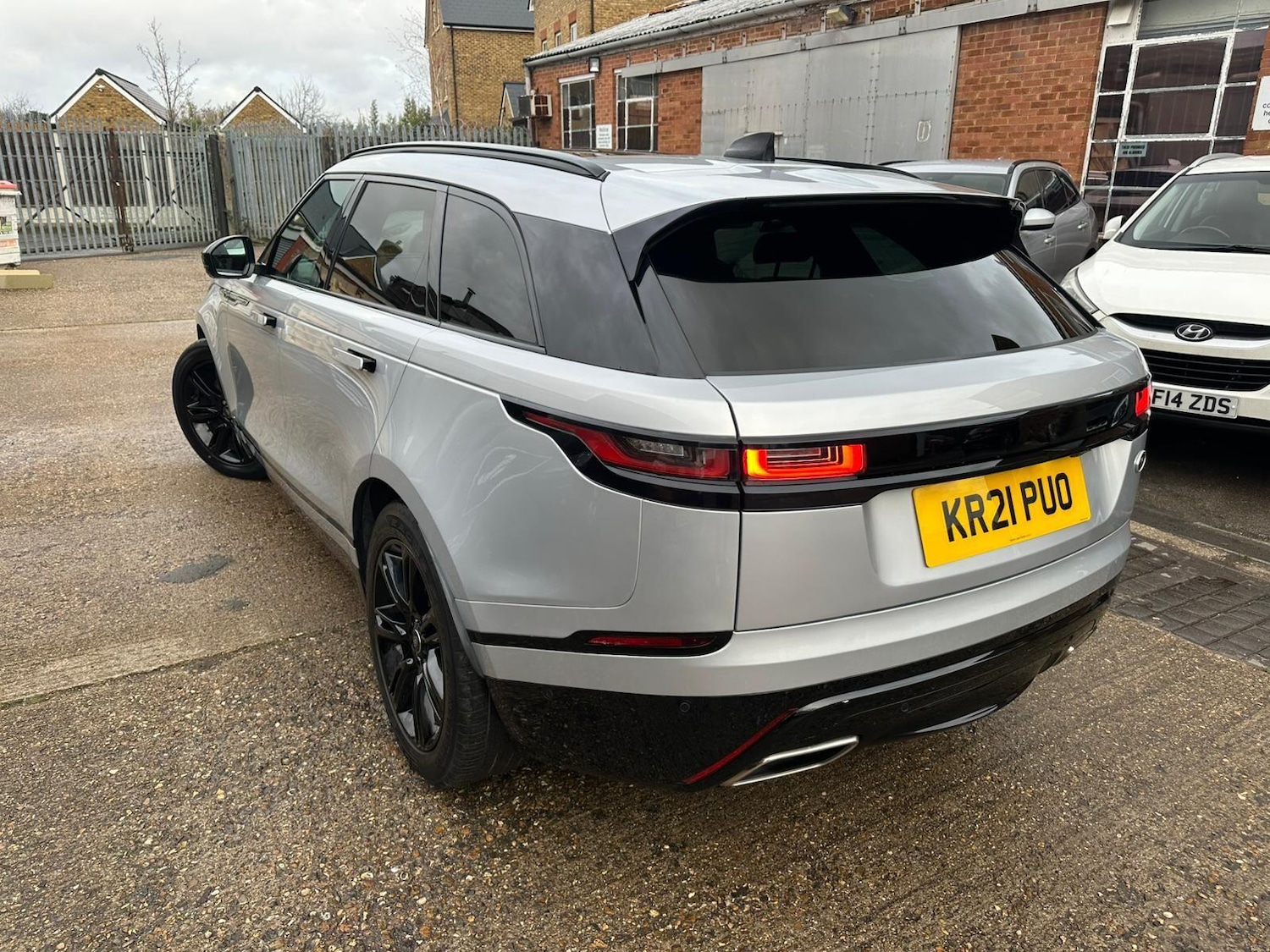 Used Land Rover Range Rover Velar 2021 for sale - 77156767: Photo 4