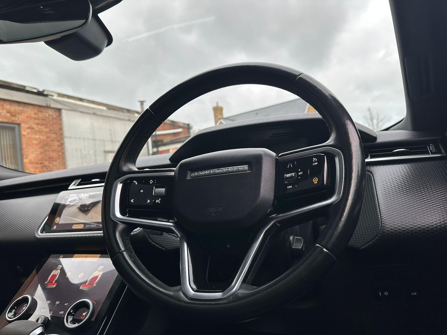 Used Land Rover Range Rover Velar 2021 for sale - 77156767: Photo 57