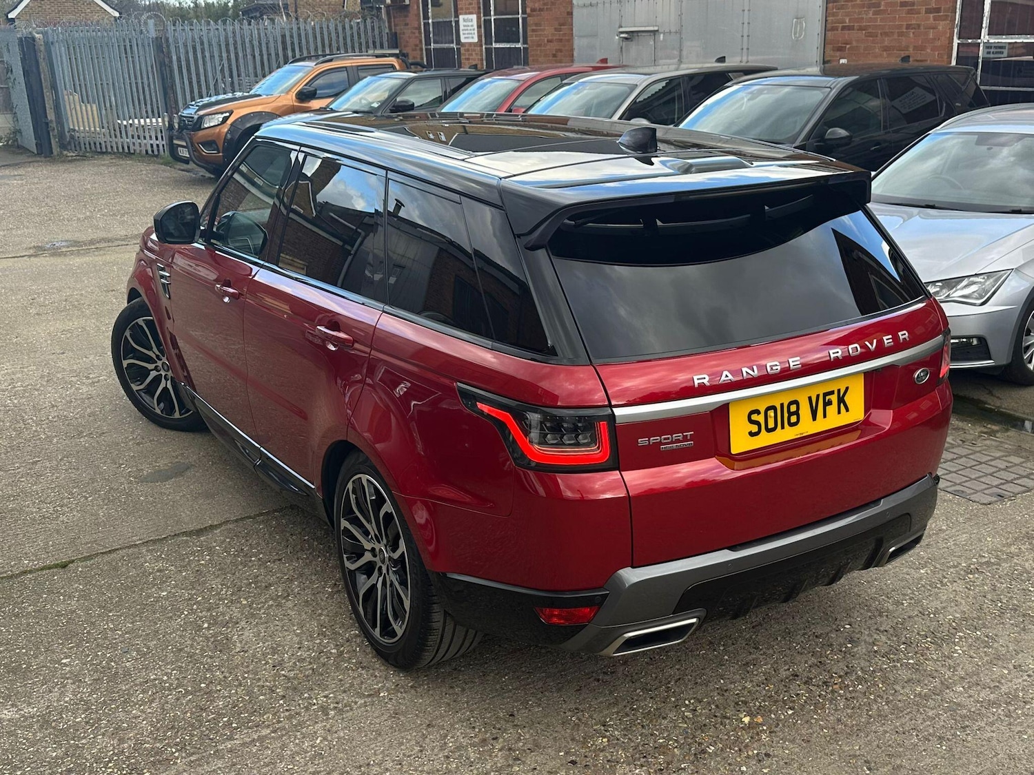 Used Land Rover Range Rover Sport 2018 for sale - 77839607: Photo 10