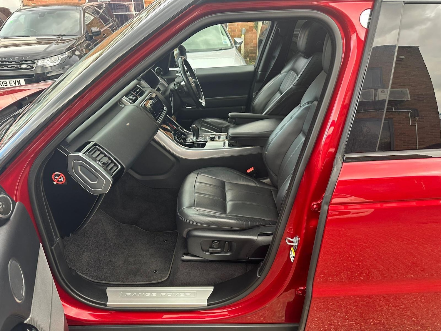 Used Land Rover Range Rover Sport 2018 for sale - 77839607: Photo 14