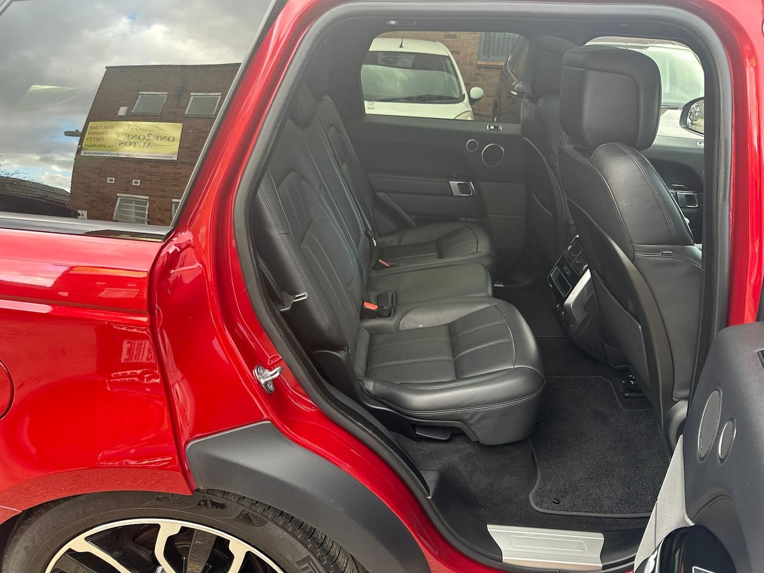 Used Land Rover Range Rover Sport 2018 for sale - 77839607: Photo 16