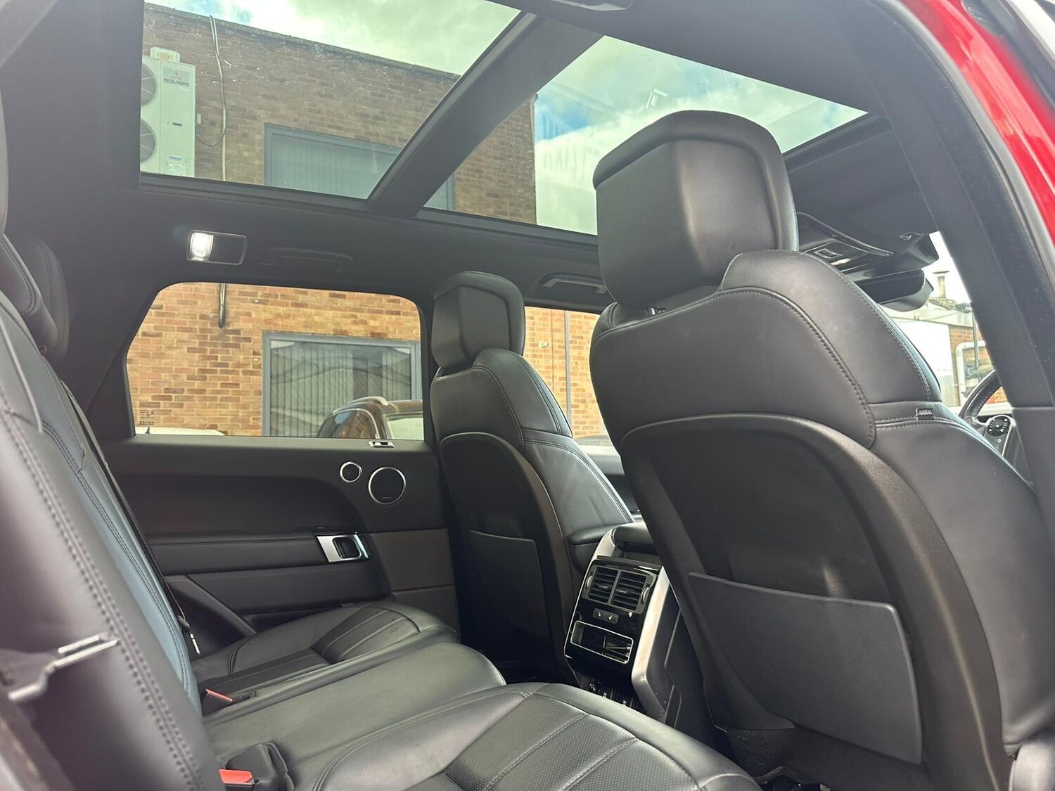 Used Land Rover Range Rover Sport 2018 for sale - 77839607: Photo 41