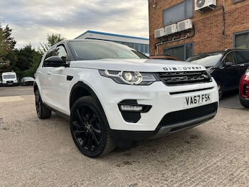(67) - 2.0 TD4 HSE Black Auto 4WD Euro 6 (s/s) 5dr