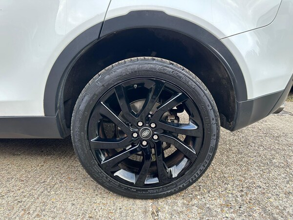 Used Land Rover Discovery Sport for sale - 76284165: Photo 37