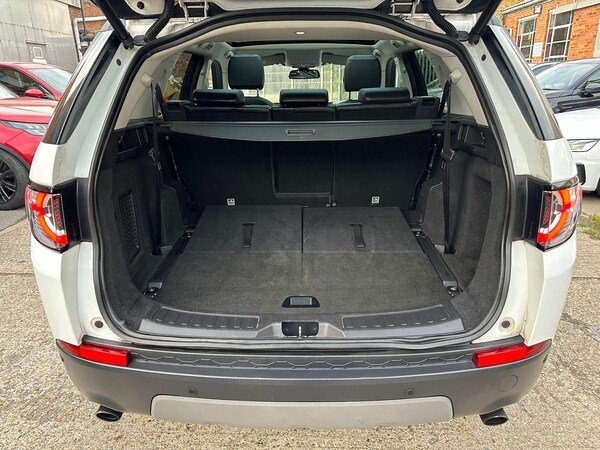 Used Land Rover Discovery Sport for sale - 76284165: Photo 38
