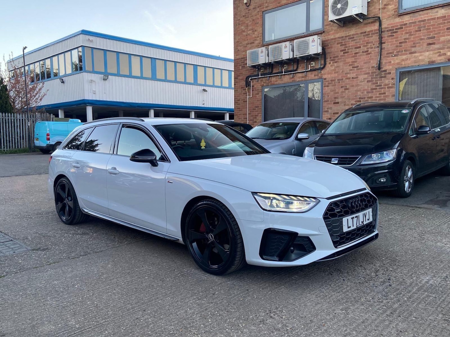 Used Audi A4 2021 for sale - 78116319: Photo 7