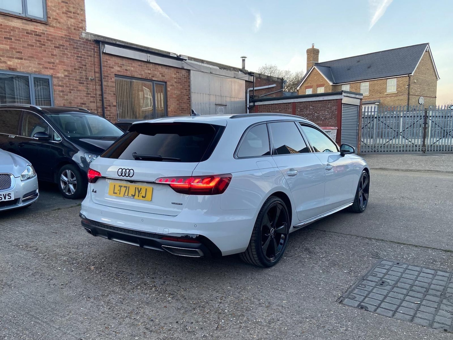 Used Audi A4 2021 for sale - 78116319: Photo 9