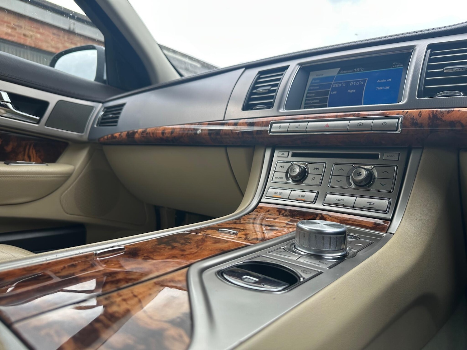 Used Jaguar XF for sale - 78135965: Photo 49