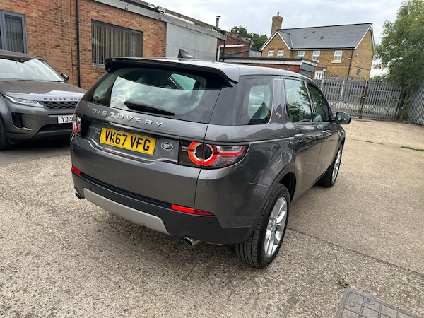 Used Land Rover Discovery Sport 2017 for sale - 75635435: Photo 25