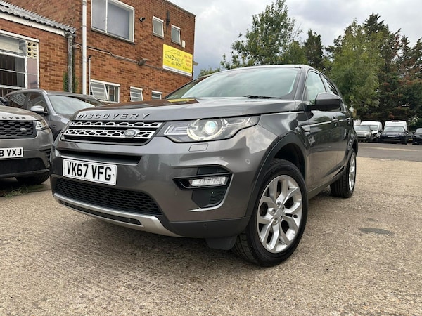 Used Land Rover Discovery Sport 2017 for sale - 75635435: Photo 2