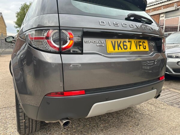 Used Land Rover Discovery Sport 2017 for sale - 75635435: Photo 32