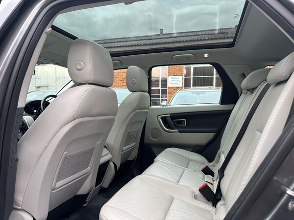 Used Land Rover Discovery Sport 2017 for sale - 75635435: Photo 38