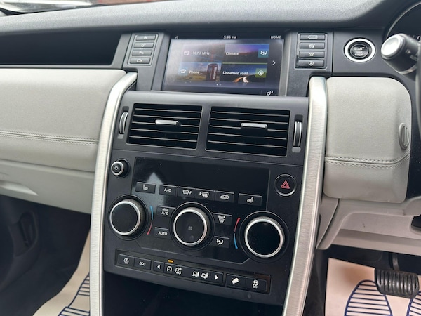 Used Land Rover Discovery Sport 2017 for sale - 75635435: Photo 45