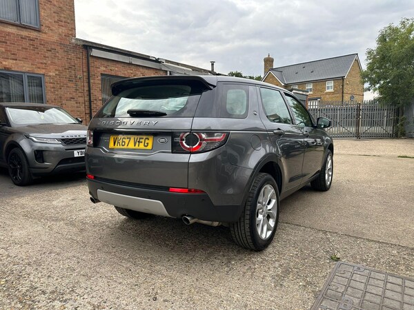 Used Land Rover Discovery Sport 2017 for sale - 75635435: Photo 9