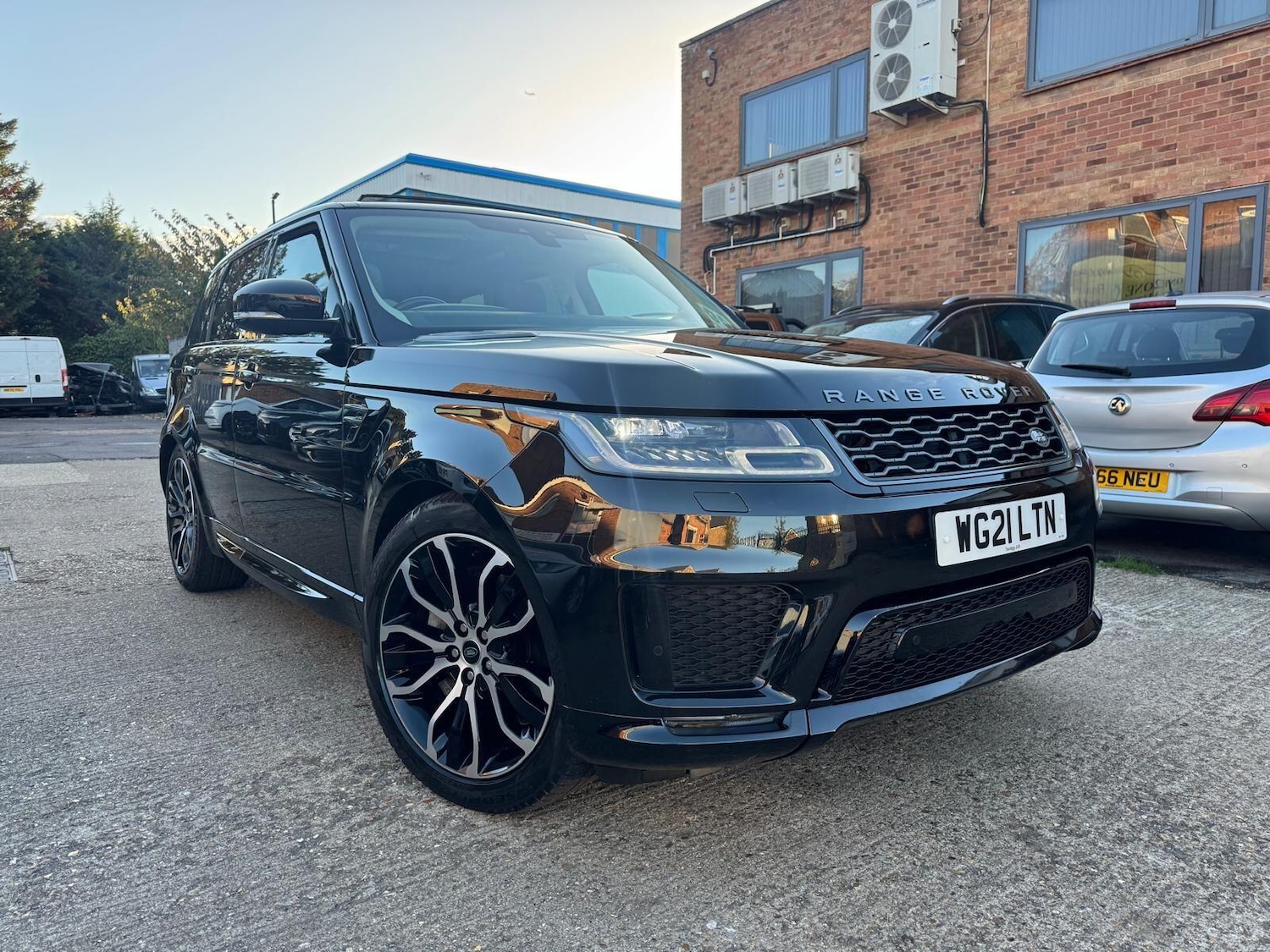 Used Land Rover Range Rover Sport 2021 for sale - 76377864: Photo 1