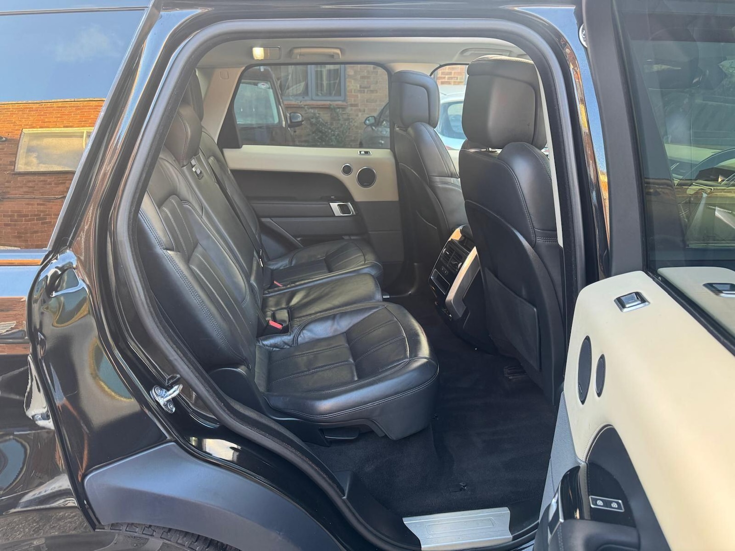 Used Land Rover Range Rover Sport 2021 for sale - 76377864: Photo 16